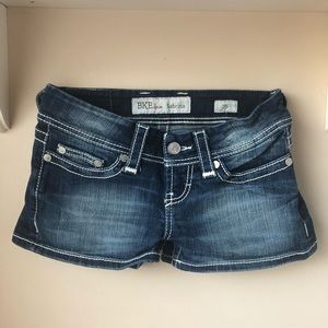 BKE Sabrina shorts sz 25
